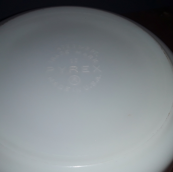 VINTAGE 1956 PYREX GOOSEBERRY 472 CASSEROLE DISH - Picture 5 of 6